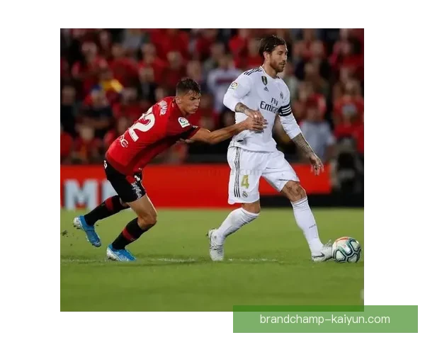 西甲埃斯帕尼奥尔今夏引援动作频频，球队实力提升明显