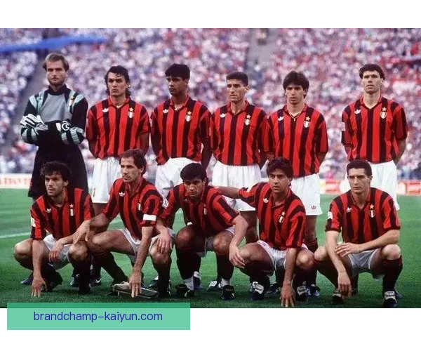 马尔蒂尼职业精神传承：家族坚守AC米兰的忠诚典范的延续